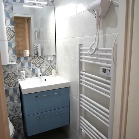 Appartement Comedie St-roch - - Hypercentre Gare - Clim & Netflix *